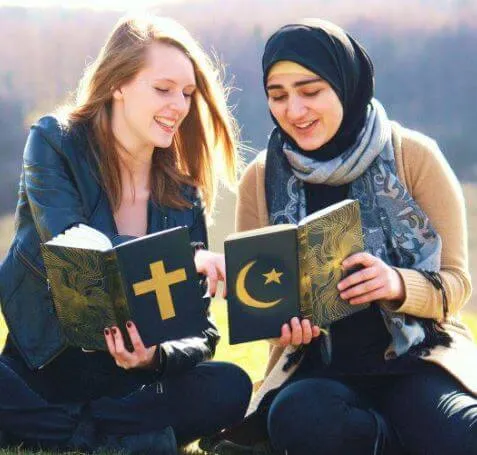 هل قراءة الإنجيل حرام للمسلمين؟ إجابة شاملة وفق الشريعة الإسلامية