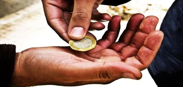 هل يجوز توزيع زكاة المال على الأقارب شروط وأحكام مُفصّلة