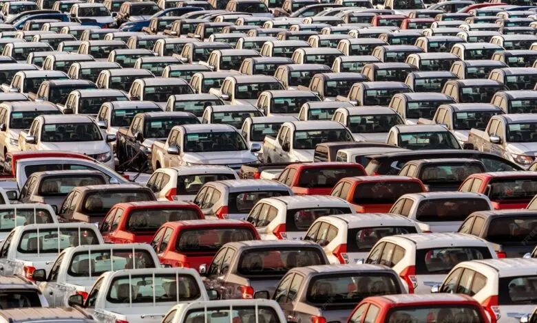 row new cars port 335224 805