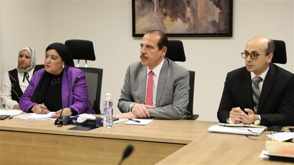 تشديد الرقابة على منافذ الدخول حفاظا على الأمن الصحي المصري تشديد الرقابة على منافذ الدخول حفاظا على الأمن الصحي المصري