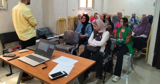 قومى المرأة بالشرقية: تدريب 25 سيدة على التمكين الاقتصادى ضمن مبادرة بداية قومى المرأة بالشرقية: تدريب 25 سيدة على التمكين الاقتصادى ضمن مبادرة بداية
