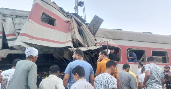 محافظ الشرقية لإكسترا نيوز: تعاملنا مع حادث قطارى الزقازيق بشكل فورى محافظ الشرقية لإكسترا نيوز: تعاملنا مع حادث قطارى الزقازيق بشكل فورى