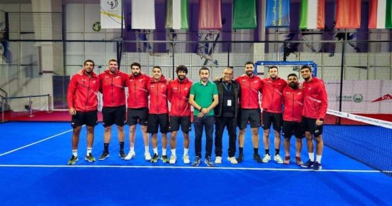 منتخب البادل يطير اليوم إلى الكويت للمشاركة بتصفيات بطولة العالم منتخب البادل يطير اليوم إلى الكويت للمشاركة بتصفيات بطولة العالم