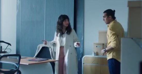 ميدو عادل يبلغ رنا رئيس عن اختفاء موظف في ظروف عامضة بـ إنترفيو ميدو عادل يبلغ رنا رئيس عن اختفاء موظف في ظروف عامضة بـ إنترفيو