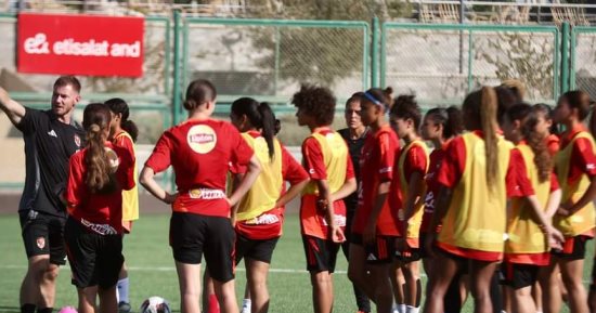 سيدات الأهلى يبدأ الاستعداد لمودرن سبورت اليوم فى دورى الكرة النسائية سيدات الأهلى يبدأ الاستعداد لمودرن سبورت اليوم فى دورى الكرة النسائية