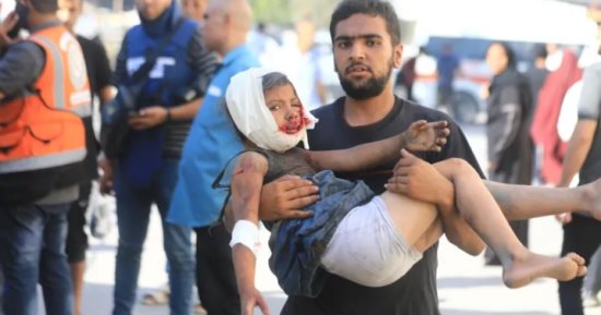 إعلام فلسطينى: مصابون فى غارة للاحتلال استهدفت فلسطينيين بشارع النفق وسط غزة إعلام فلسطينى: مصابون فى غارة للاحتلال استهدفت فلسطينيين بشارع النفق وسط غزة