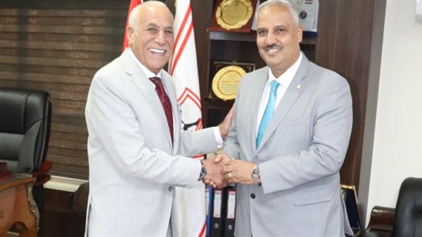وفد رسمي من الرياضة لتهنئة الزمالك بالسوبر الأفريقي وفد رسمي من الرياضة لتهنئة الزمالك بالسوبر الأفريقي