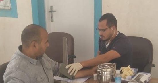 الكشف على 111 مواطن فى قافلة طبية ضمن مبادرة حياة كريمة بالزعفرانة الكشف على 111 مواطن فى قافلة طبية ضمن مبادرة حياة كريمة بالزعفرانة