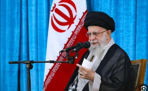 حساب خامنئى بالعربية يغرّد بذكرى أربعين نصر الله