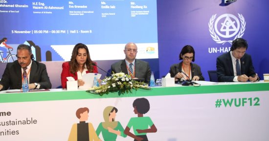 محافظ بنى سويف يستعرض تجربة إعداد أول استراتيجية محلية كنموذج فى التنمية الحضرية محافظ بنى سويف يستعرض تجربة إعداد أول استراتيجية محلية كنموذج فى التنمية الحضرية