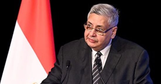 التلفزيون هذا المساء.. عوض تاج الدين: لا توجد فيروسات غير معلومة علميا فى مصر وإصابات البرد طبيعية التلفزيون هذا المساء.. عوض تاج الدين: لا توجد فيروسات غير معلومة علميا فى مصر وإصابات البرد طبيعية