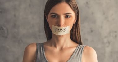 الأسباب والأعراض والوقاية.. أشهر 6 أسئلة وإجاباتها عن سوء التغذية الأسباب والأعراض والوقاية.. أشهر 6 أسئلة وإجاباتها عن سوء التغذية