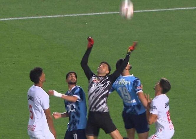 شوبير: خطأ عواد ساذج جدا.. التفويت غير موجود لكن أحيانا يحدث تعاطف شوبير: خطأ عواد ساذج جدا.. التفويت غير موجود لكن أحيانا يحدث تعاطف