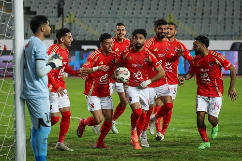 تغييران في تشكيل الأهلي لمواجهة سيراميكا كليوباترا بالدوري تغييران في تشكيل الأهلي لمواجهة سيراميكا كليوباترا بالدوري