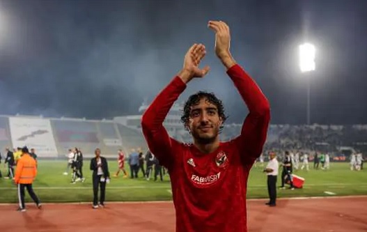 كاف يوقف الحكم التشادي علاو مؤقتًا بعد واقعة دفع محمد هاني كاف يوقف الحكم التشادي علاو مؤقتًا بعد واقعة دفع محمد هاني