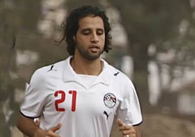 نجم الأهلي السابق: خصم نقاط القمة يُحقق العدالة نجم الأهلي السابق: خصم نقاط القمة يُحقق العدالة