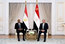 السيسي يبحث مع البرهان تطورات الأوضاع في السودان والتنسيق المشترك لحماية الأمن الإقليمي