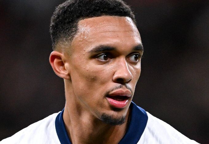 ريال مدريد يُعلن موعد تقديم أرنولد لوسائل الإعلام ريال مدريد يُعلن موعد تقديم أرنولد لوسائل الإعلام