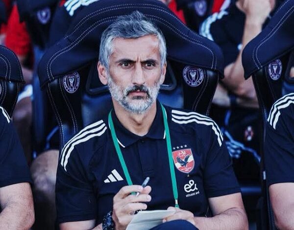 ريبيرو يمنح لاعبي الأهلي راحة 24 ساعة قبل مواجهة إنتر ميامي ريبيرو يمنح لاعبي الأهلي راحة 24 ساعة قبل مواجهة إنتر ميامي
