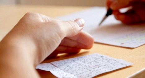 طلب إحاطة للحكومة حول استمرار ظاهرة الغش في امتحانات الثانوية العامة طلب إحاطة للحكومة حول استمرار ظاهرة الغش في امتحانات الثانوية العامة