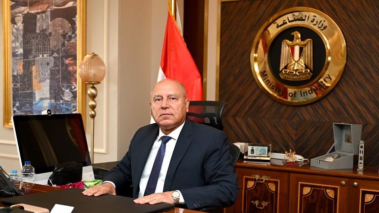 كامل الوزير: ماكرون أبدى تجاوبا مع طلب الرئيس السيسي لتشغيل المونوريل بإدارة مصرية كاملة كامل الوزير: ماكرون أبدى تجاوبا مع طلب الرئيس السيسي لتشغيل المونوريل بإدارة مصرية كاملة