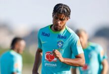 لاعب البرازيل: سنحترم باراجواي.. ونسعى للفوز وسط جماهيرنا