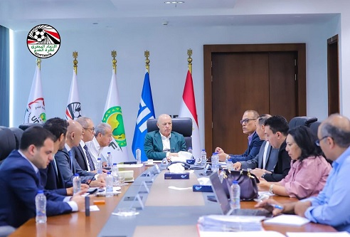 مجلس الجبلاية يعتمد تشكيل رابطة الأندية ويعتمد شكل الموسم الجديد مجلس الجبلاية يعتمد تشكيل رابطة الأندية ويعتمد شكل الموسم الجديد