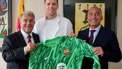 برشلونة يعلن تجديد عقد تشيزني