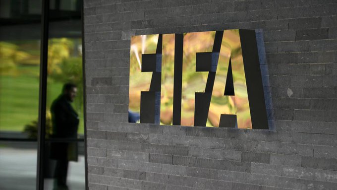 فيفا يمدد سريان القوانين المؤقتة نتيجة الحرب في أوكرانيا حتى يونيو 2026 فيفا يمدد سريان القوانين المؤقتة نتيجة الحرب في أوكرانيا حتى يونيو 2026