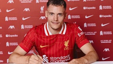 مدير ليفركوزن يهاجم بايرن ميونخ بعد انتقال فيرتز إلى ليفربول