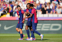 يويفا يغرم برشلونة وتشيلسي بسبب خرق قواعد المراقبة المالية