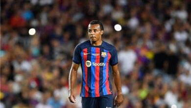 برشلونة يتحرك لتجديد عقد كوندي