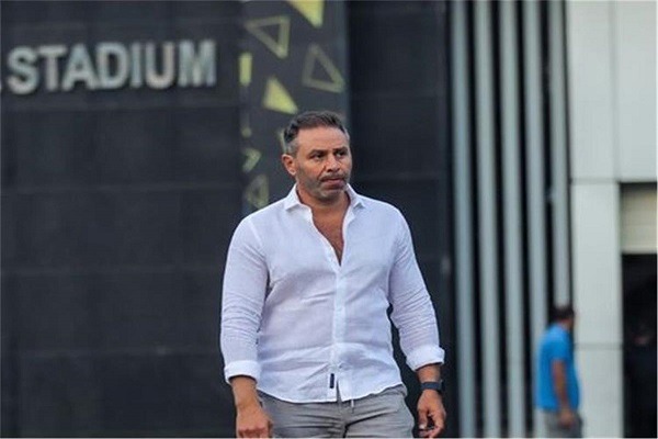 حازم إمام يحمّل فيريرا مسؤولية تعادل الزمالك أمام المقاولون