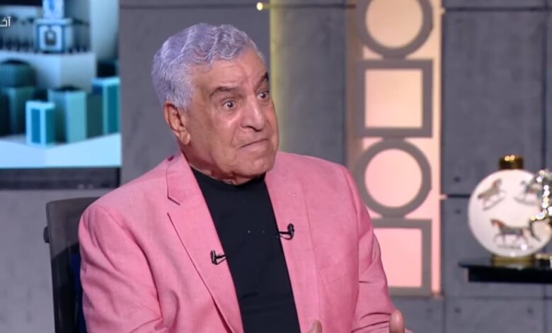 زاهي حواس: كنت «صالح سليم دمياط».. وإصابتي غيرت مسار حياتي من الملاعب إلى الآثار زاهي حواس: كنت «صالح سليم دمياط».. وإصابتي غيرت مسار حياتي من الملاعب إلى الآثار