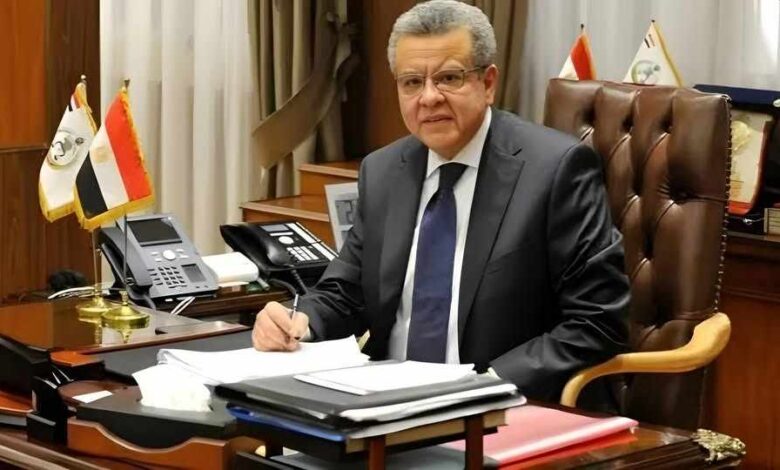 وزير الأوقاف يهنئ المستشار محمد الفيصل بتجديد الثقة فيه رئيسا للجهاز المركزي للمحاسبات وزير الأوقاف يهنئ المستشار محمد الفيصل بتجديد الثقة فيه رئيسا للجهاز المركزي للمحاسبات