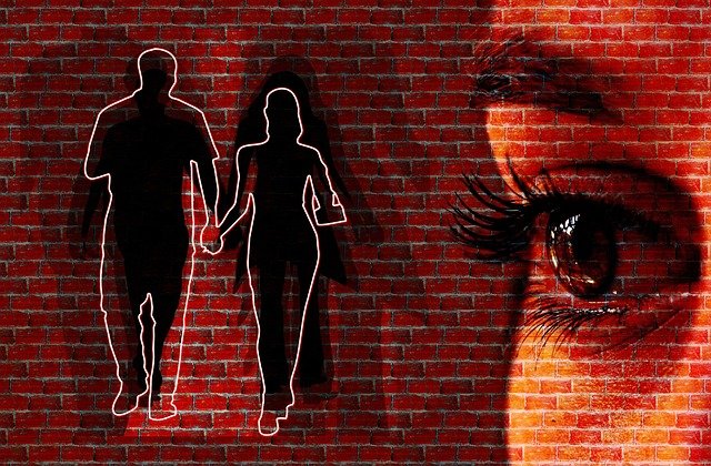 الغيرة بين النساء