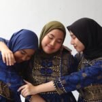 هل فقدت الفتيات الحياء أم تغيّرت معايير المجتمع؟ تحقيق خاص يكشف الحقيقة كاملة