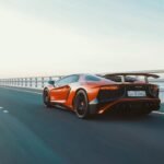 لمبرجيني 2022: قمة الفخامة والأداء على الطرقات
