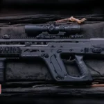 بندقية تافور TAR-21.. السلاح الذي غيّر شكل البنادق الحديثة تصميم خارج القواعد التقليدية