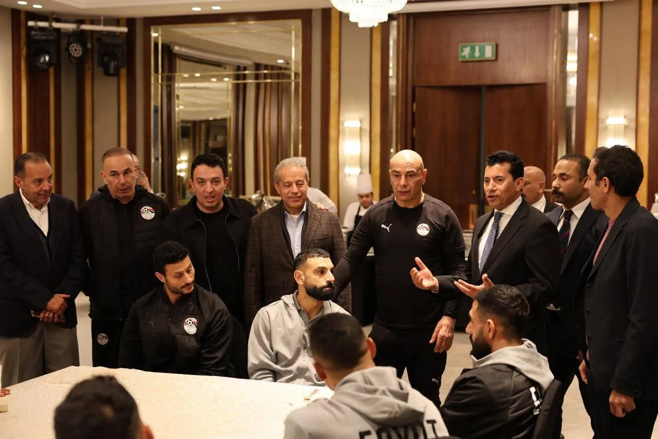 قبل ضربة البداية في المغرب… وزير الرياضة يشد أزر المنتخب الوطني ويبعث برسالة ثقة للاعبين