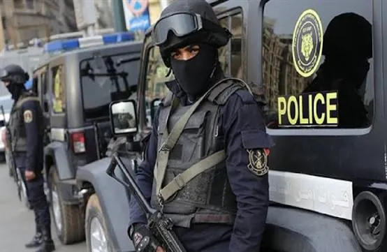 كشف ملابسات تداول مقطعي فيديو يتضمنان سبًّا وادعاء اختطاف بالجيزة