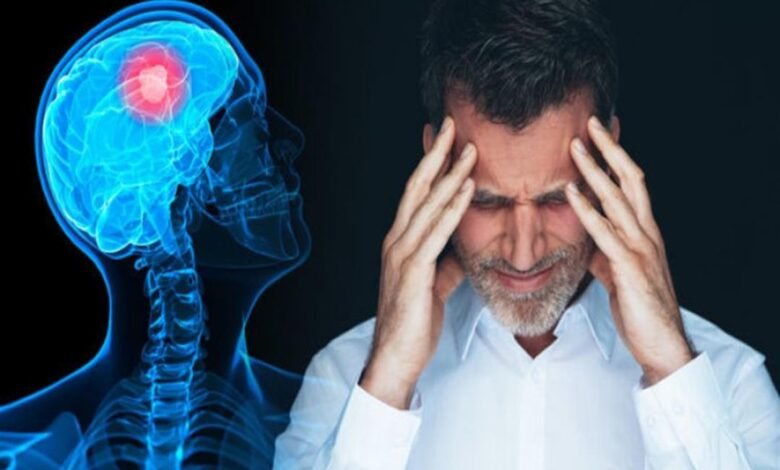 أعراض ورم الرأس في بدايته