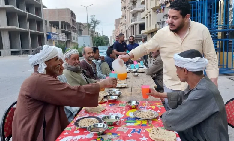 اطعام ستين مسكين