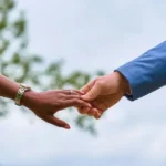 الأفعال المحرمة في العلاقة الزوجية… دليل شامل لما يجوز وما لا يجوز بين الزوجين