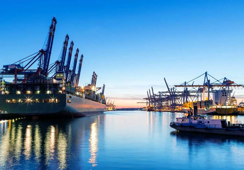 «قناة السويس والموانئ المصرية».. كيف تعزز مصر الربط اللوجستي وتعيد رسم خريطة التجارة 🚢🌍