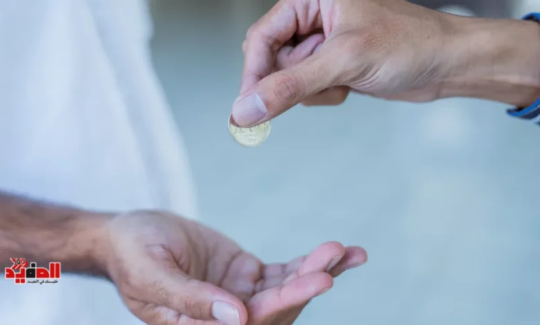 هل يجوز إخراج زكاة المال للأقارب