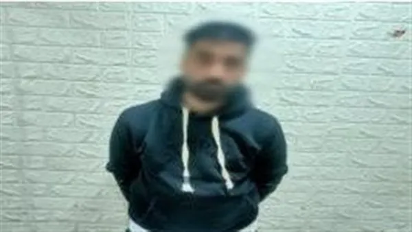 ضبط سائق بتهمة سرقة أجنبي في قصر النيل بعد بلاغ رسمي