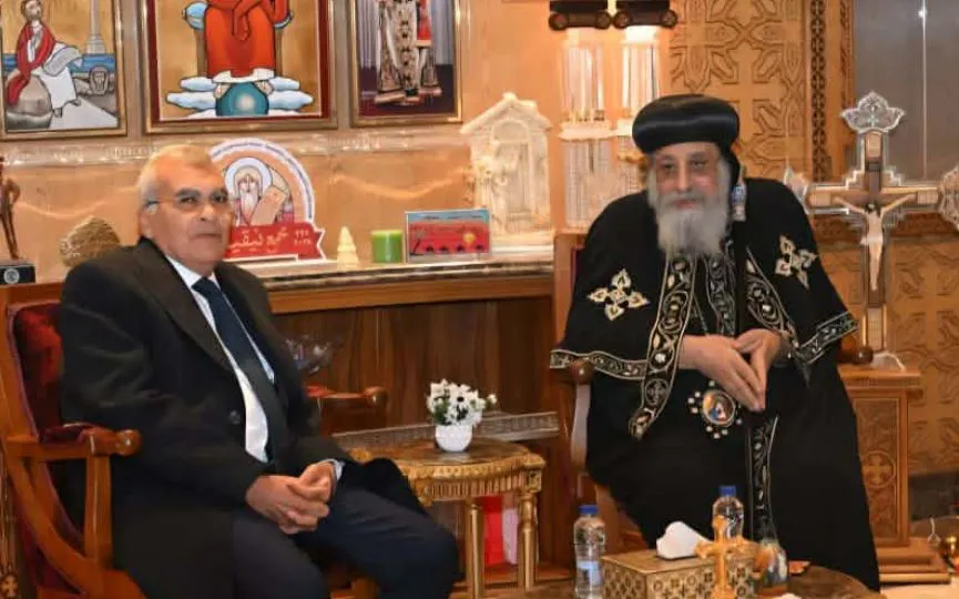 رئيس مجلس الشيوخ يهنئ البابا تواضروس بعيد الميلاد ويؤكد عمق الوحدة الوطنية رئيس مجلس الشيوخ يهنئ البابا تواضروس بعيد الميلاد ويؤكد عمق الوحدة الوطنية