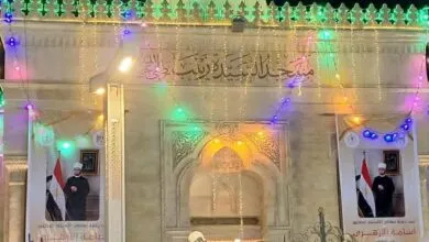 الأوقاف توضح حقيقة صورة الوزير أمام مسجد السيدة زينب: المضمون قبل المشهد