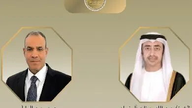 وزير الخارجية يؤكد لنظيره الإماراتي أهمية دعم التهدئة وخفض التصعيد وتعزيز الحوار الوطني في اليمن